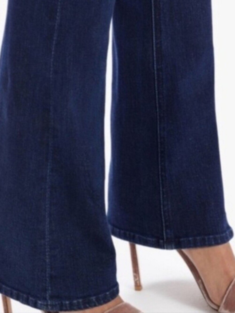 Mother Size 27 High Waisted Runaway Slim Flare Jeans In Teaming Up Wash - Picture 3 of 9